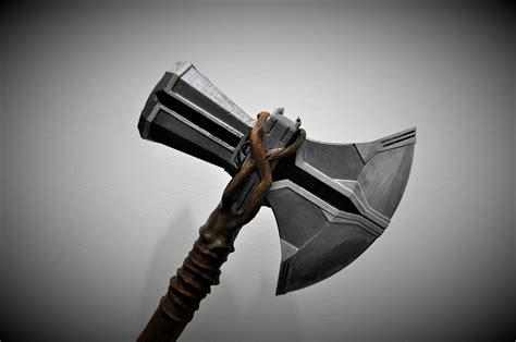 Thor Stormbreaker New hammer from Infinity War. Avengers