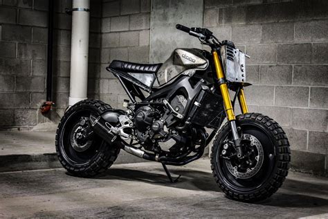 Droog Moto Custom Yamaha FZ-09 - The MOTO 3