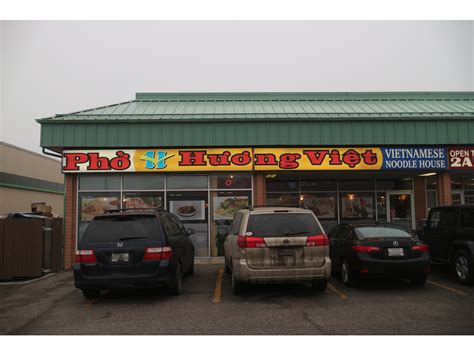 Pho Huong Viet Noodle House – Calgary, Alberta – Elsie Hui