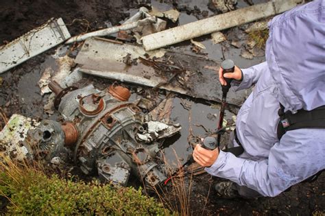 Military Aircraft Crash Sites: Peak District