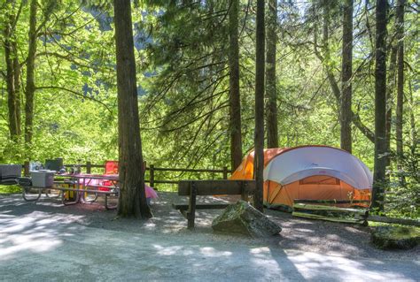 Camping in Oregon | Campgrounds and Dispersed Campsites in OR