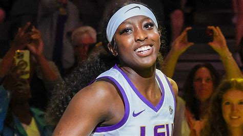 LSU star Flau'Jae Johnson reveals what she wants to see from WNBA ...