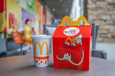 How the McDonald’s Happy Meal Has Changed | Reader's Digest