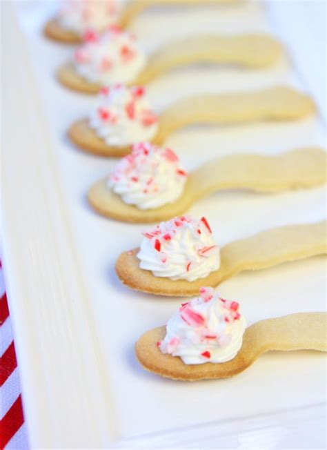 Edible Peppermint Cookie Spoons! | Pizzazzerie