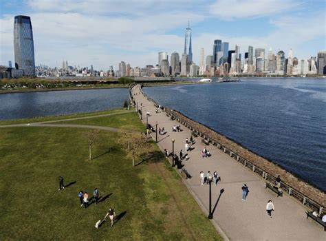 Top 6 Jersey City Attractions | 26 Journal Square