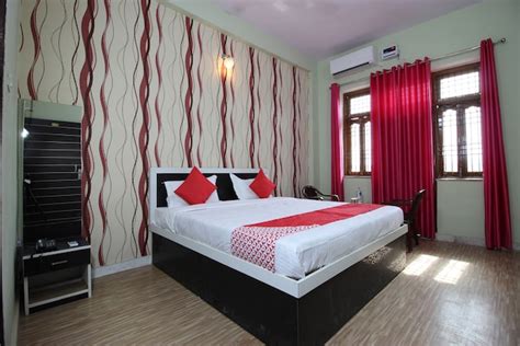 Hotels in Varanasi: Best Budget Varanasi Hotels from ₹565