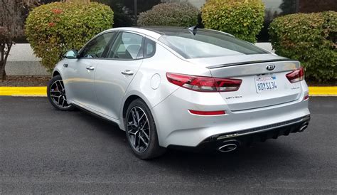 Test Drive: 2019 Kia Optima SX Turbo | The Daily Drive | Consumer Guide®