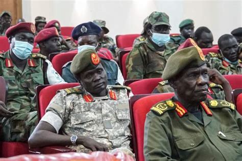 South Sudan forms unified army, integrates opposition commanders ...