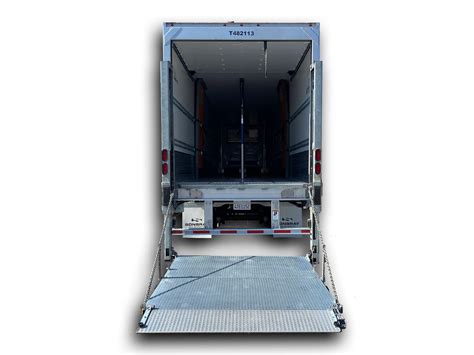 Lift Gate Trailers | Sonsray Rental & Leasing