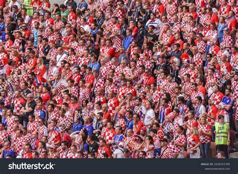 7,118 Croatia Football Fans Images, Stock Photos & Vectors | Shutterstock