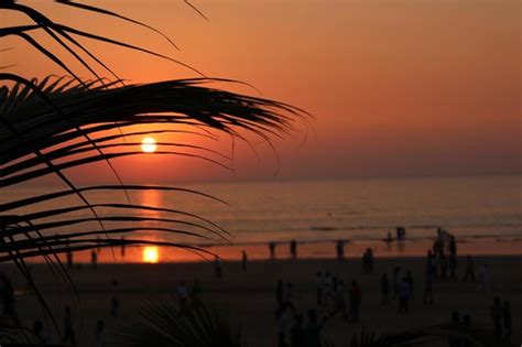 sunset at juhu beach - Picture of JW Marriott Mumbai Juhu, Mumbai ...