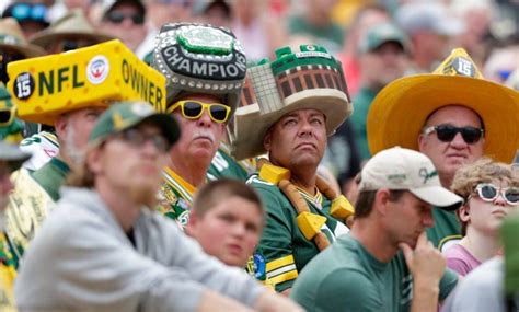 See photos from Green Bay Packers Shareholders Meeting at Lambeau Field