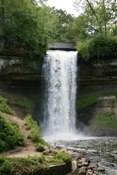 Minnehaha Park, Minneapolis, MN | Minnehaha park, Minnesota travel, Minneapolis photography