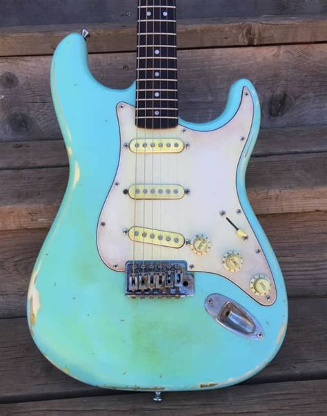 Fender Stratocaster - Daphne Blue (Hard Relic) | Reverb | Guitarras