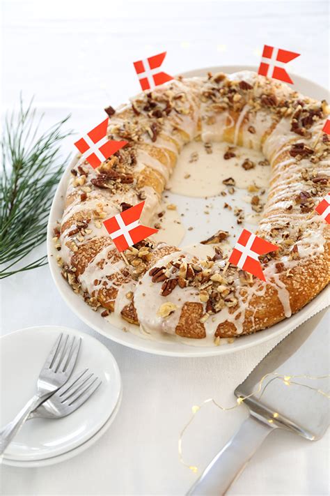 Old Danish Christmas Kringle (Dansk Smørkringle) | Sprinkle Bakes