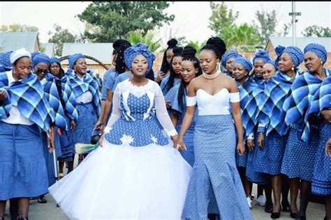 Setswana wedding Seshoeshoes | Traditional dresses designs, Sotho traditional dresses ...