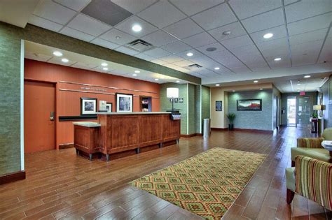 Hampton Inn And Suites Scottsdale-Riverwalk Hotel (Phoenix (AZ)) - Deals, Photos & Reviews