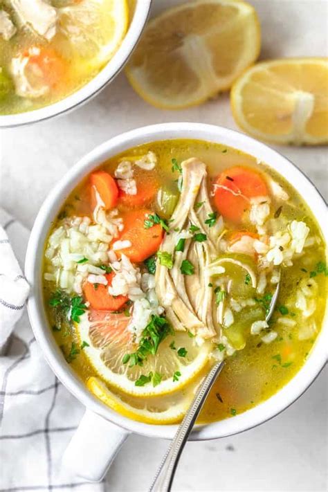 {HEALTHY} Chicken Lemon Rice Soup Recipe | FeelGoodFoodie