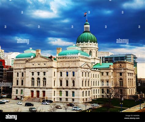 Indiana state capitol building Stock Photo - Alamy