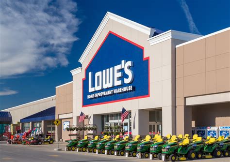 5 Warnings to Shoppers From Ex-Lowe's Employees — Best Life