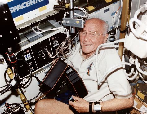 Oct. 29, 1998 - John Glenn Returns to Space | NASA