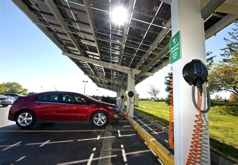 General Motors To Add 3,500 EV Charging Stations To Its U.S. And ...