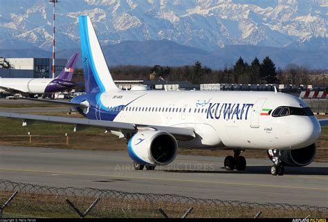 9K-AKN - Kuwait Airways Airbus A320 NEO at Milan - Malpensa | Photo ID ...