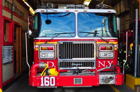 FDNY Engine 160 | 2008 Seagrave SP08026 | Triborough | Flickr