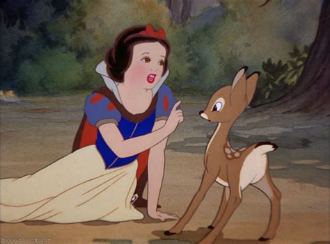 Animated Film Reviews: "Snow White" Secrets