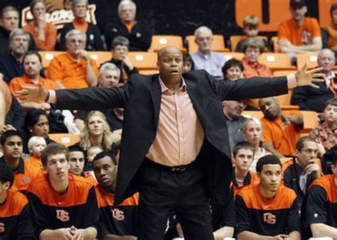 OSU basketball: Craig Robinson is banking on a turnaround - oregonlive.com