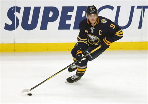 Jack Eichel: 2019/20 Fantasy Season Recap & 2020/21 Projection – Apples ...