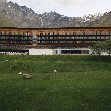 Rooms Hotel Kazbegi (Stepantsminda, Georgia) 4 Verified Reviews ...