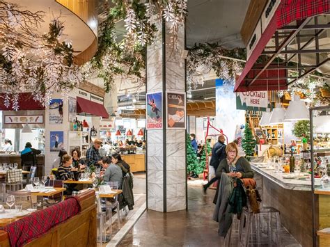 15 Decked-Out Holiday and Christmas Pop-Up Bars in Chicago - Eater Chicago