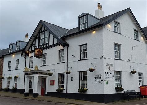 THE LION HOTEL - Updated 2023 Reviews (Dulverton)