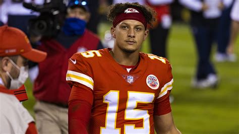 Patrick Mahomes Net Worth 2023: Kansas City Chiefs Contract, Salary, NFL – StyleCaster