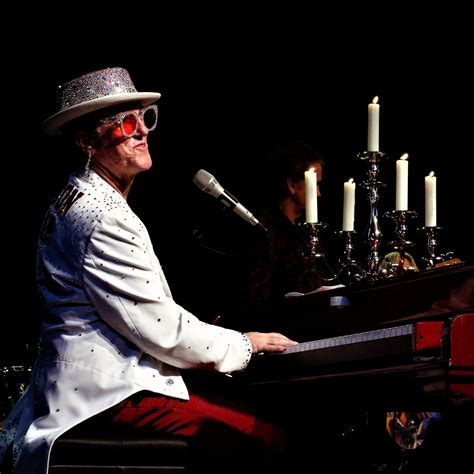 Elton Dan & The Rocket Band (A Tribute to Sir Elton John) - Minden ...