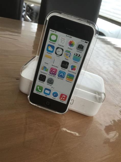 Apple IPhone 5C White 32GB, complete in box - Catawiki