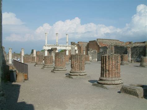 Pompeii, Italy - Ancient History Photo (468938) - Fanpop