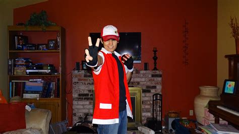 Pokemon Trainer Red Cosplay | hXcHector.com