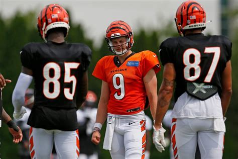 Highlights from Cincinnati Bengals Practice Include Clips of Joe Burrow ...