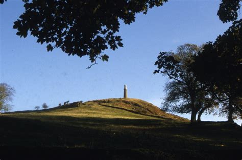 Sir John Barrow Monument, Hoad Hill © Colin Park cc-by-sa/2.0 ...