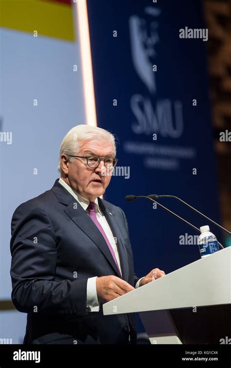 Singapore. 2nd Nov, 2017. German President Frank-Walter Steinmeier ...