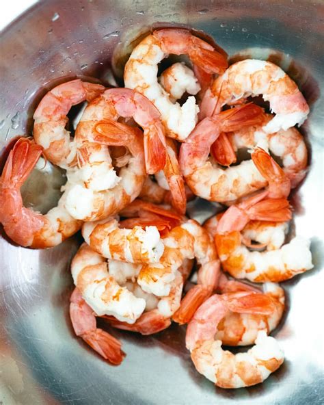 How to Boil Shrimp (Quick & Easy!) – A Couple Cooks