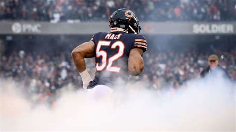 Chicago Bears: Finalizing Khalil Mack trade