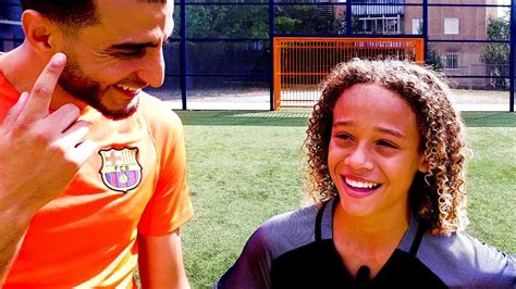 XAVI SIMONS - INTERVIEW & SKILLS - YouTube