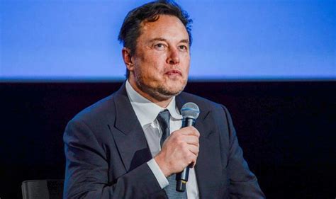 Elon Musk admits 'a lot of boos' greeted his cameo at Dave Chappelle gig