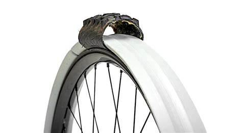 Tubes vs. Tubeless - Mountain Bike Action Magazine