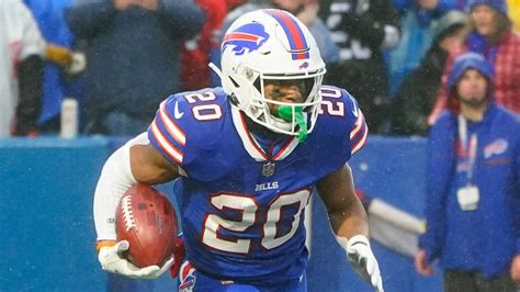 Watch: Bills return opening kickoff for touchdown | Yardbarker