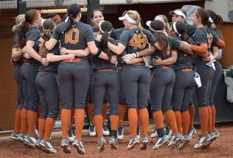 Texas Longhorns College Softball - Hottest Female Athletes