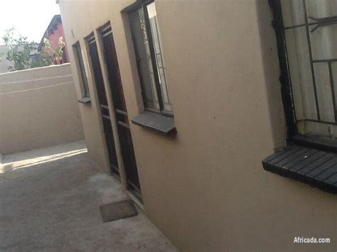 Vacant room for rental in ebony park | Rooms / Roommates for rent in Midrand, Gauteng | Africada ...